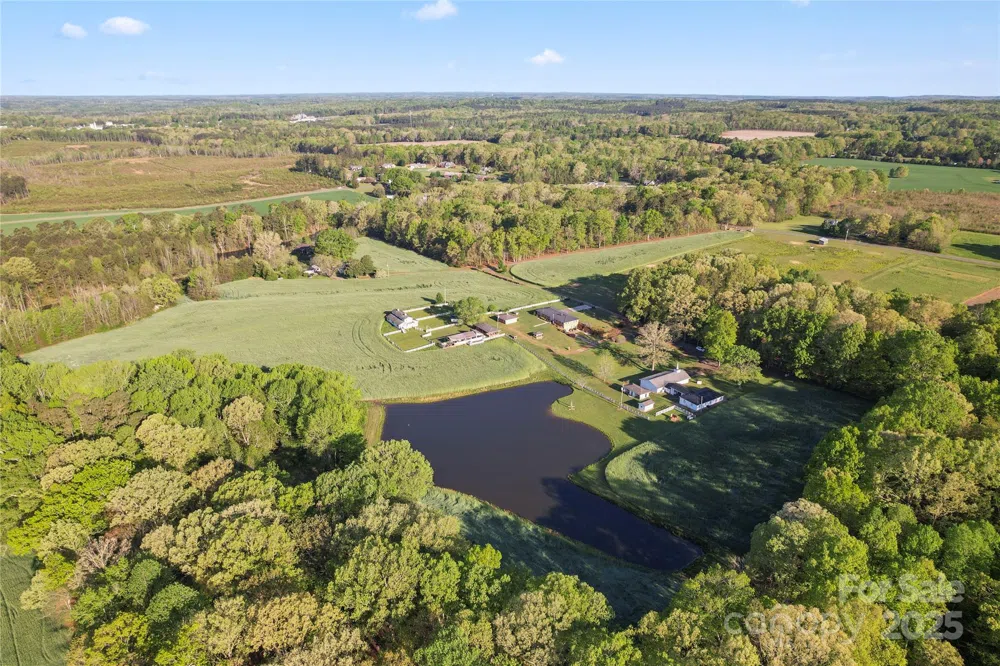 36984 B&C Carter Road New London, NC 28127
