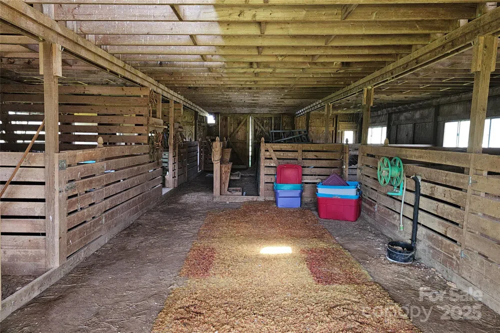 36984 B&C Carter Road New London, NC 28127
