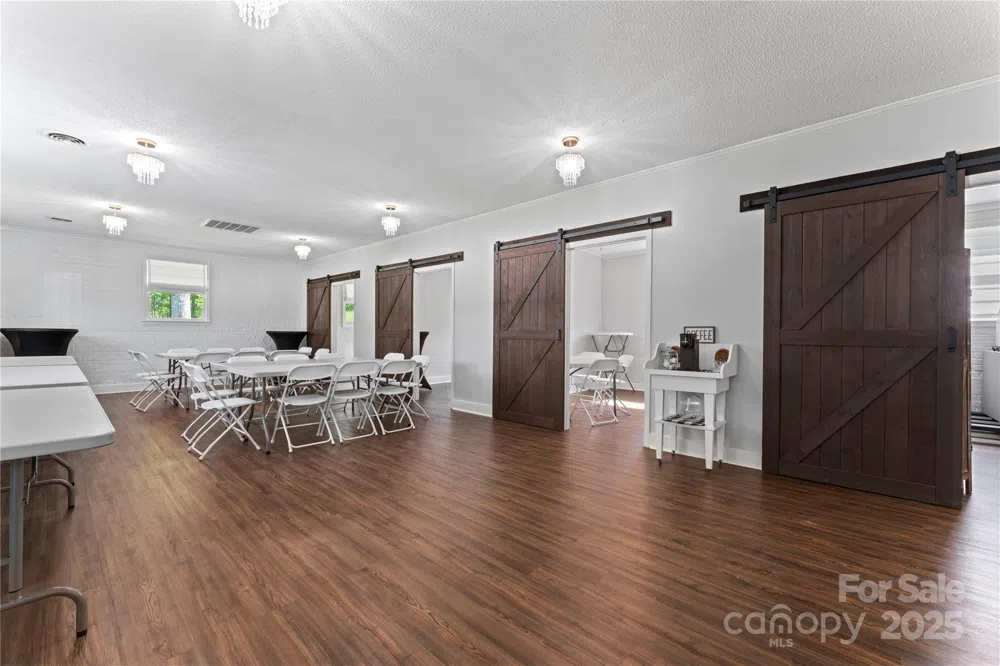 36984 B&C Carter Road New London, NC 28127
