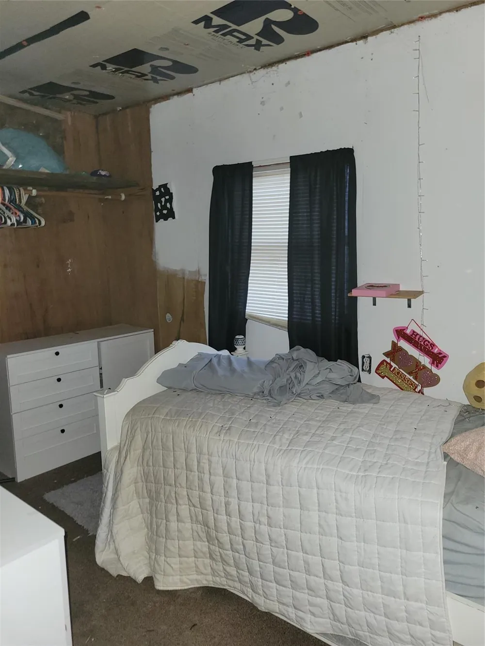 101 Jamaica Avenue Point Blank, TX 77364