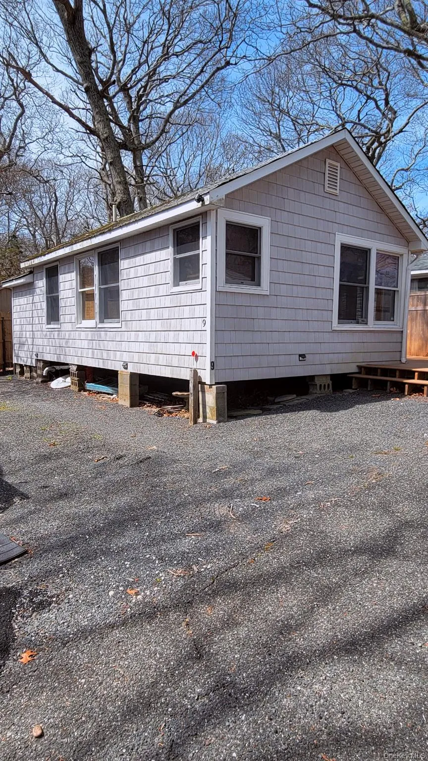9 Whalers Path Baiting Hollow, NY 11933
