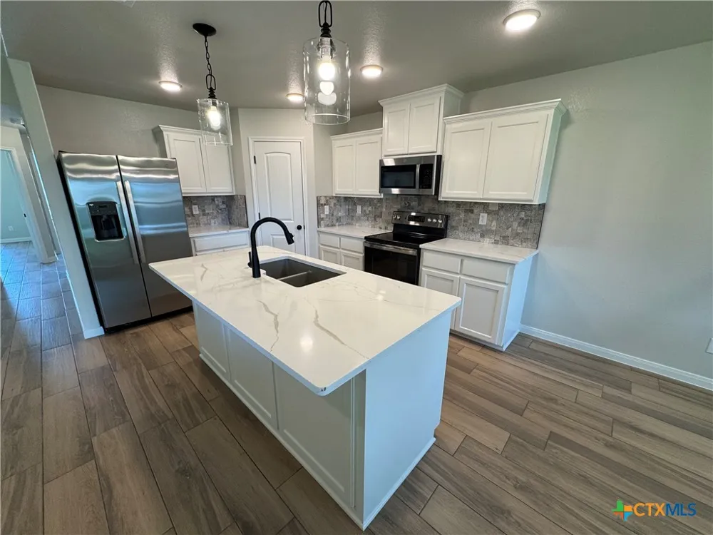 2510 Cowgirl Trail Belton, TX 76513