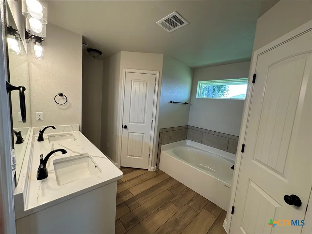 2510 Cowgirl Trail Belton, TX 76513