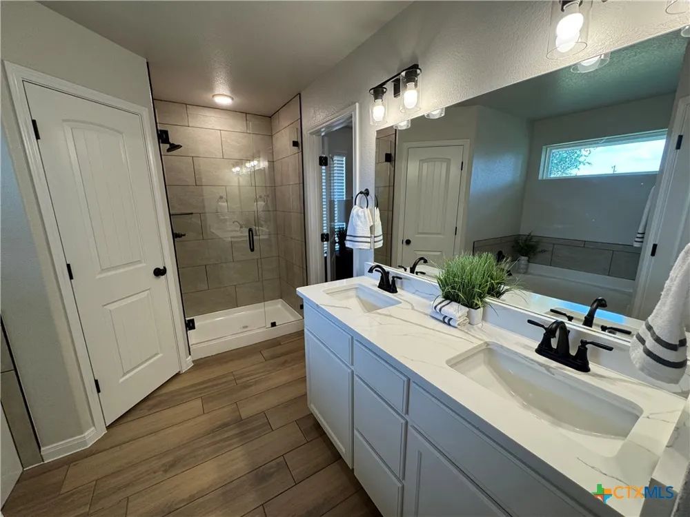 2510 Cowgirl Trail Belton, TX 76513
