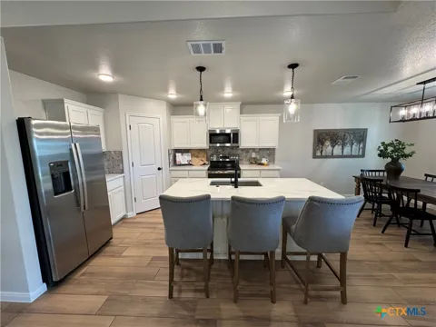 2510 Cowgirl Trail