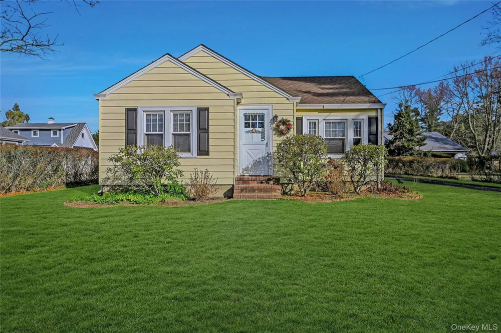 425 Old Shipyard Lane Southold, NY 11971