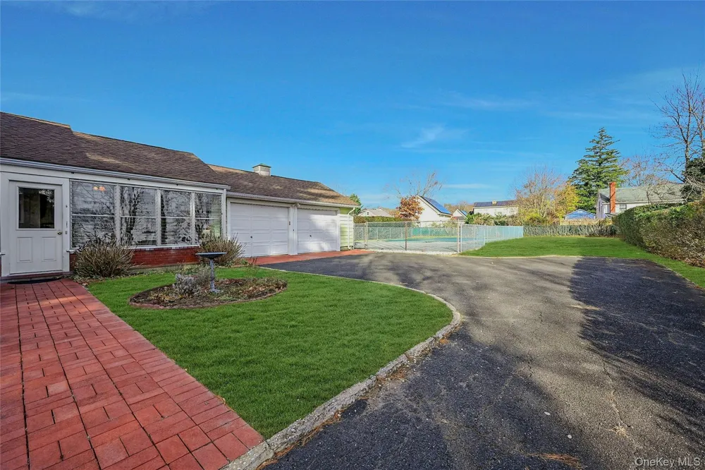 425 Old Shipyard Lane Southold, NY 11971