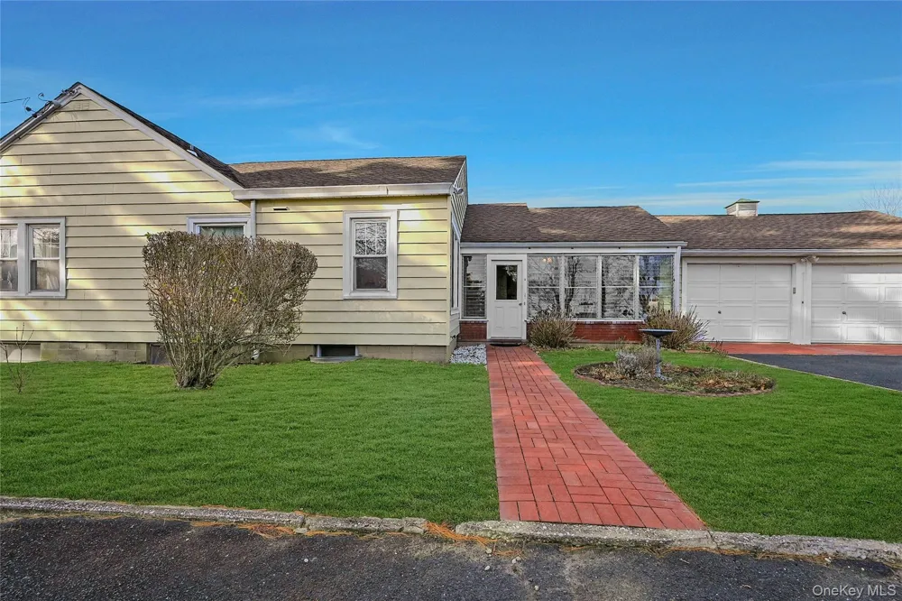 425 Old Shipyard Lane Southold, NY 11971
