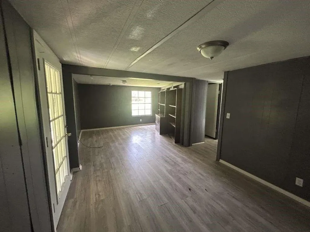 120 Greenridge Circle Lufkin, TX 75904