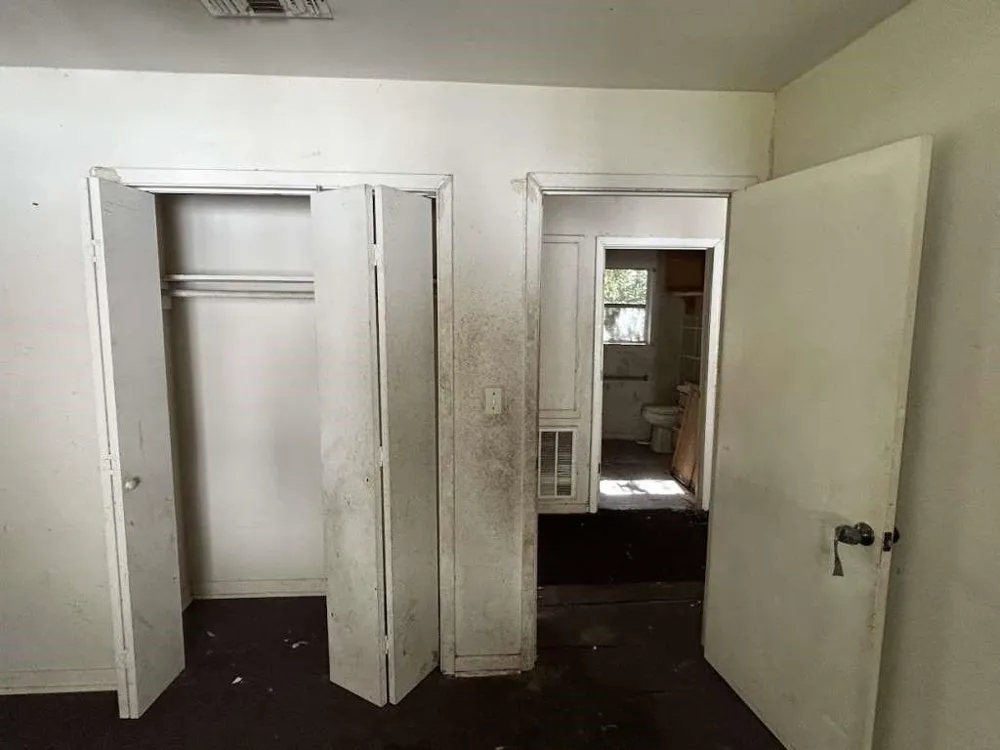 1702 Williams Street Lufkin, TX 75904