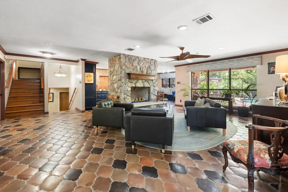 1309 Rock Dam Road Marlin, TX 76661