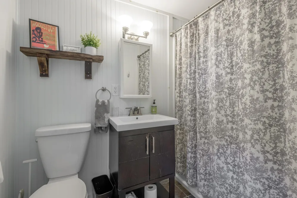 328 John Joy Road Woodstock, NY 12498
