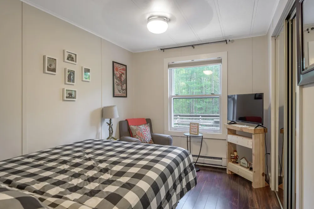 328 John Joy Road Woodstock, NY 12498