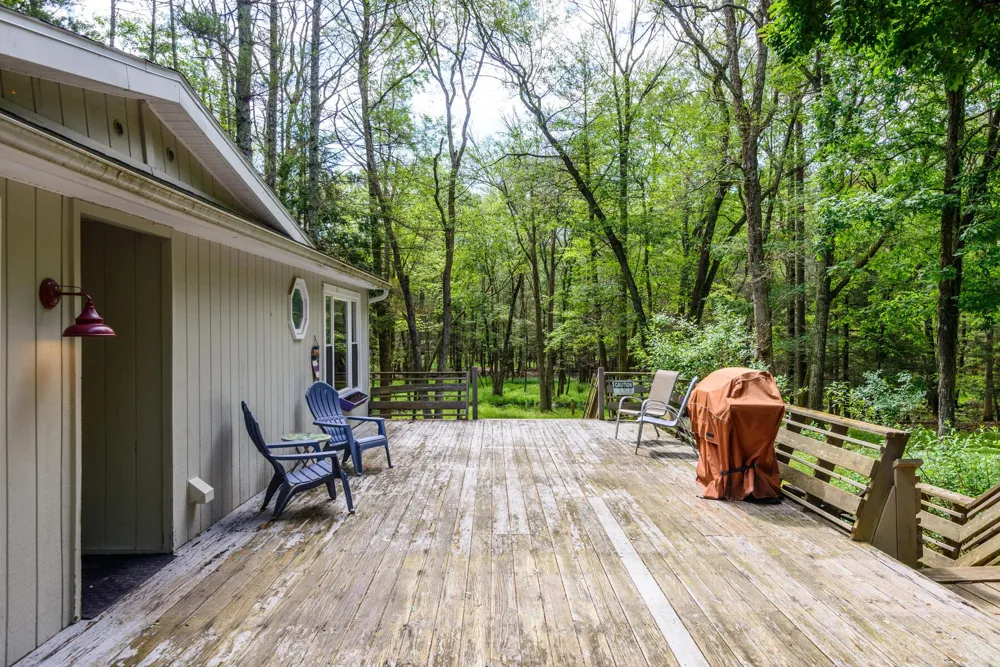 328 John Joy Road Woodstock, NY 12498