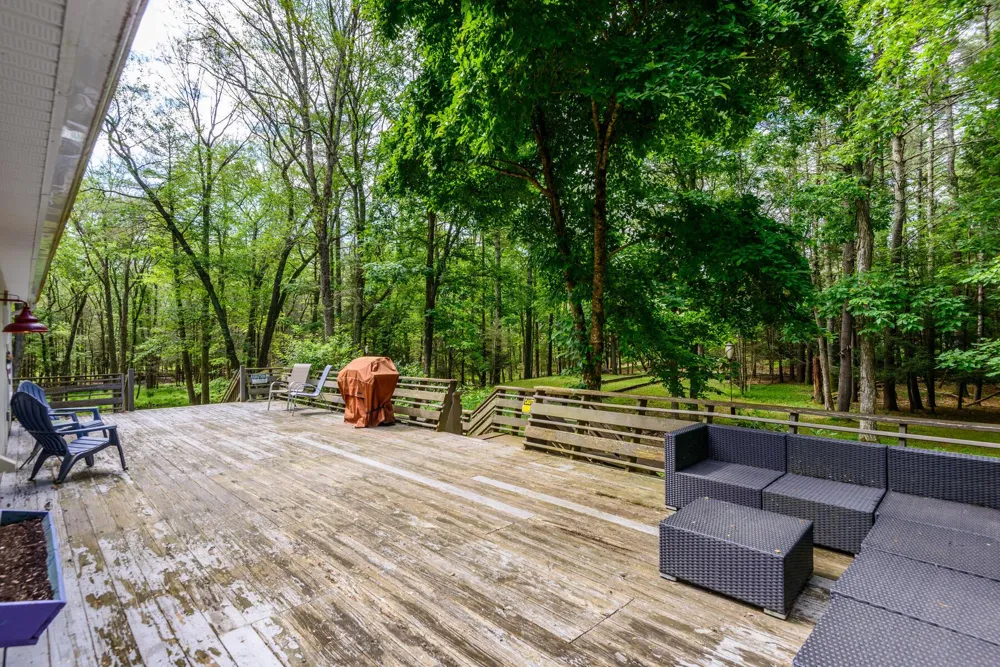 328 John Joy Road Woodstock, NY 12498
