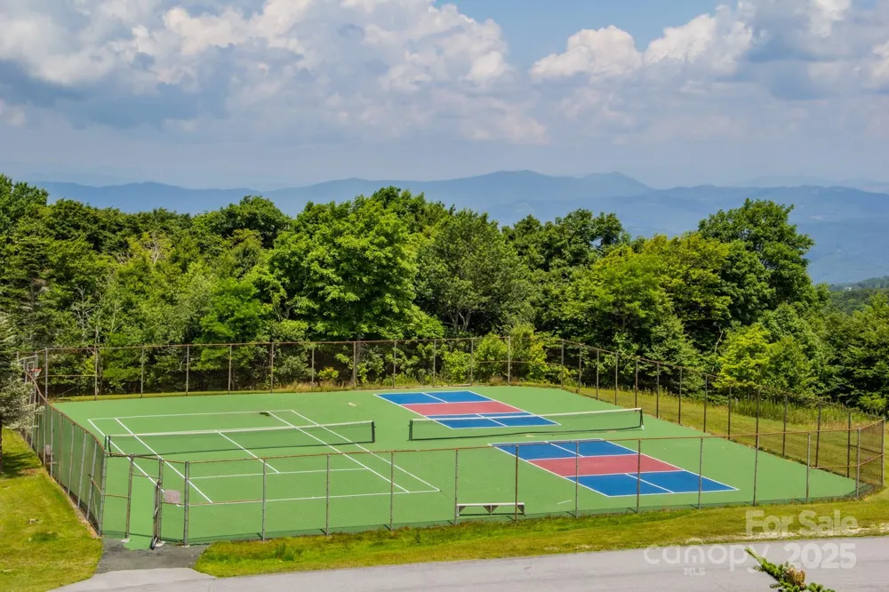 301 Pinnacle Inn Road #3130 Beech Mountain, NC 28604