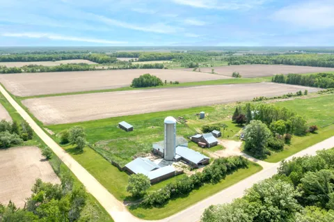 41936 County 75