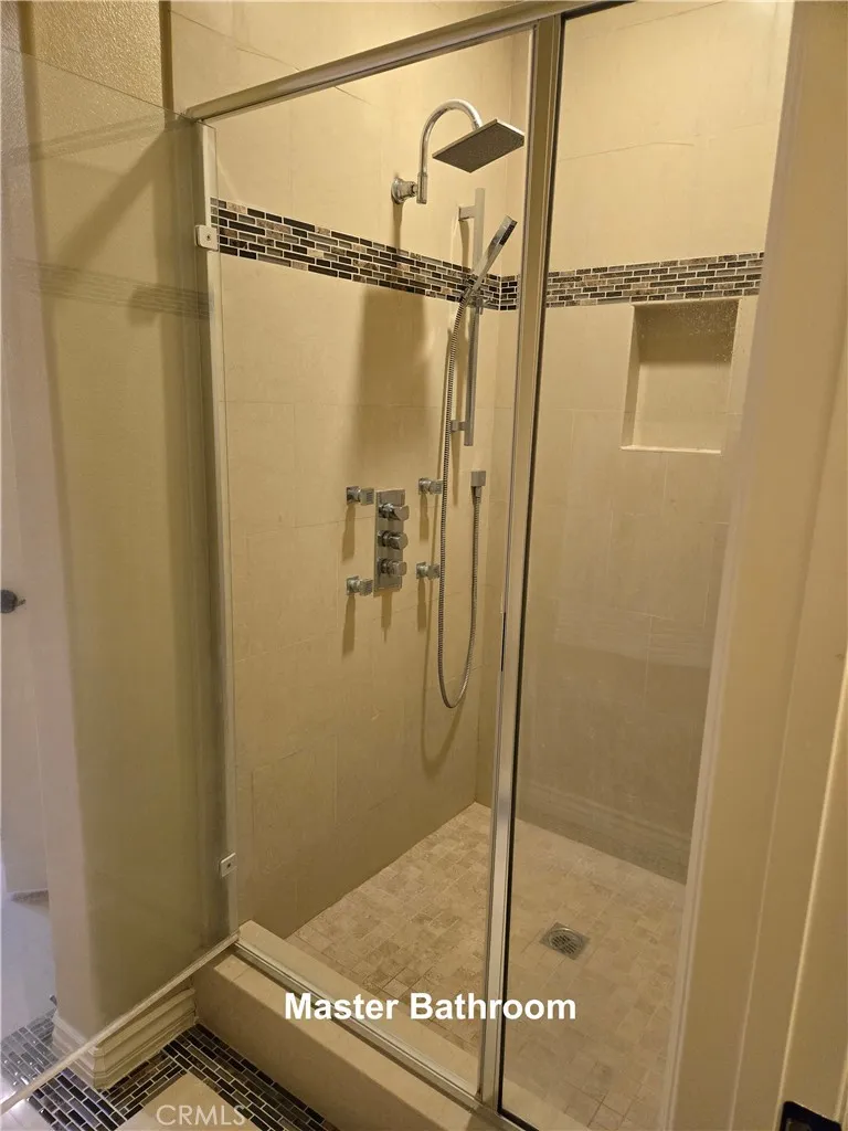 726 W Huntington Drive #B Arcadia, CA 91007