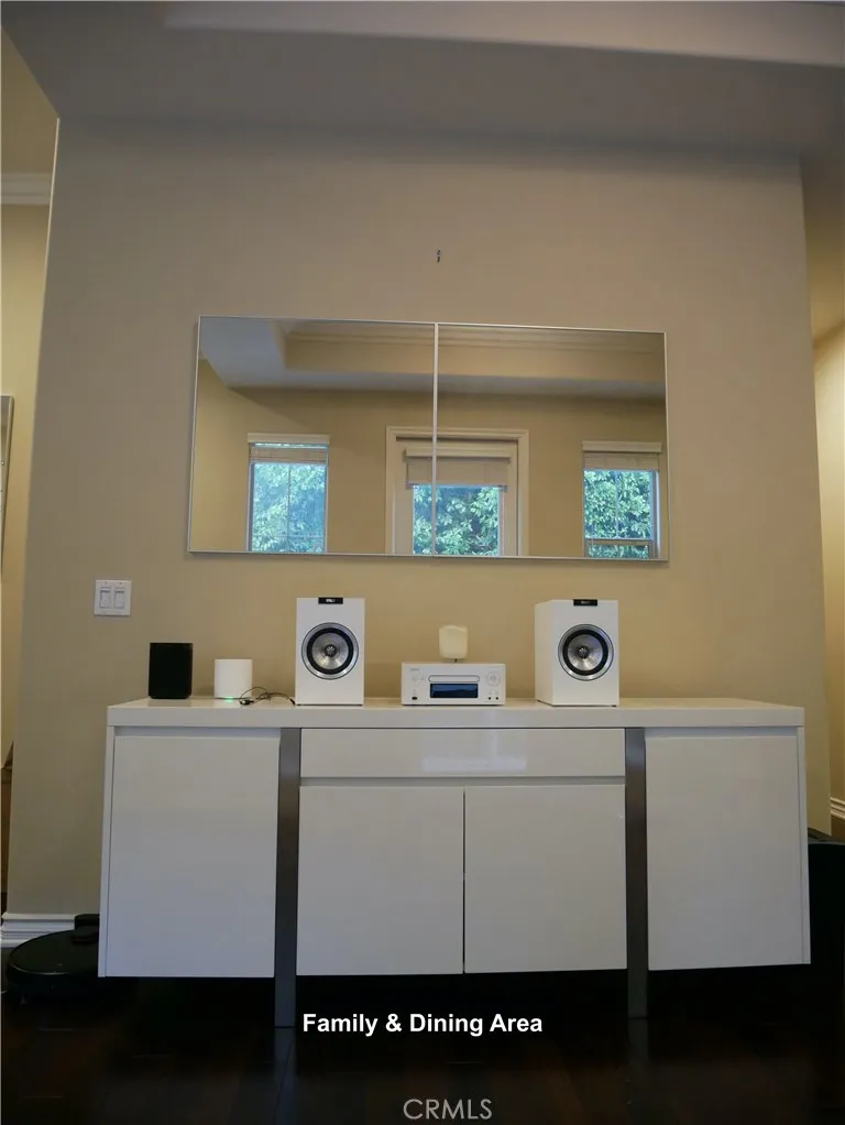 726 W Huntington Drive #B Arcadia, CA 91007