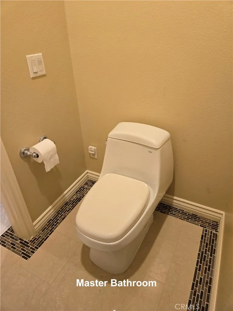 726 W Huntington Drive #B Arcadia, CA 91007