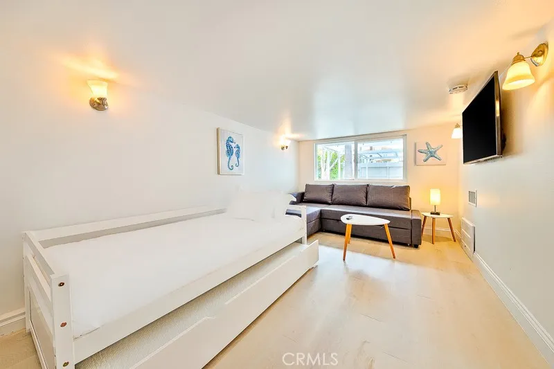 17016 7th Street Sunset Beach, CA 90742