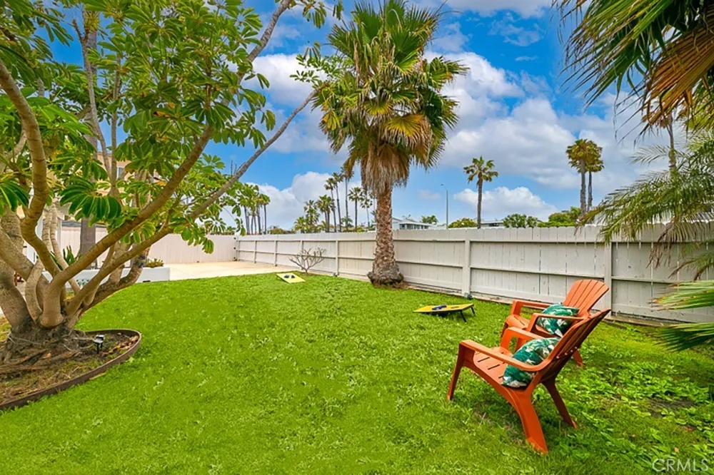 17016 7th Street Sunset Beach, CA 90742