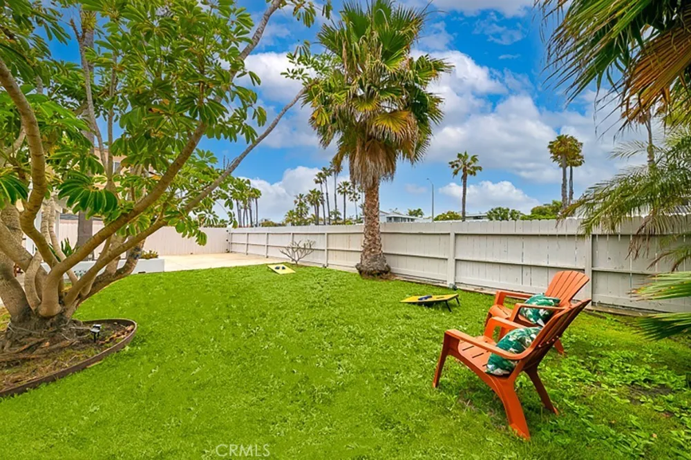 17016 7th Street Sunset Beach, CA 90742
