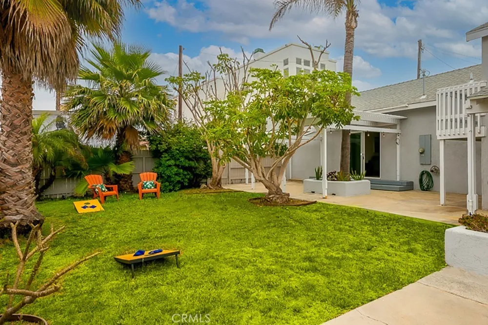 17016 7th Street Sunset Beach, CA 90742