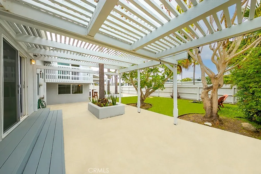 17016 7th Street Sunset Beach, CA 90742