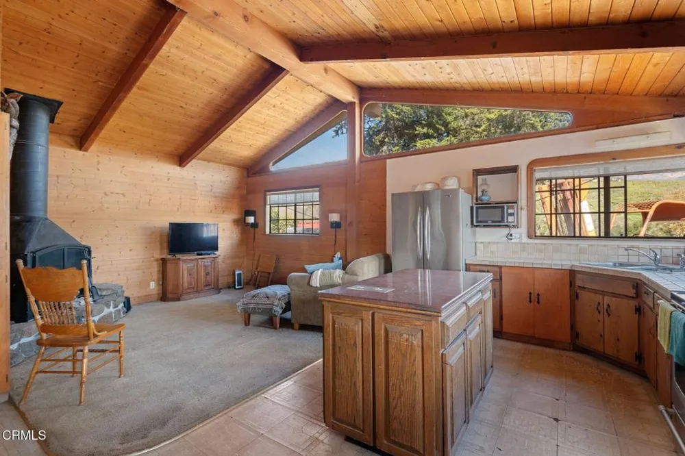 10800 Calle Real Goleta, CA 93117