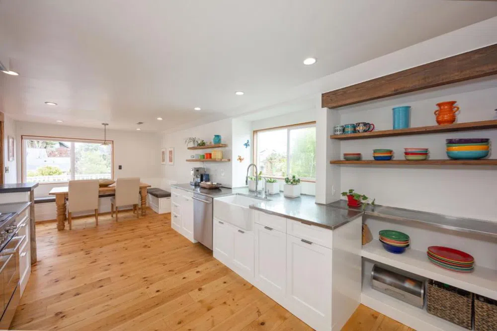 628 Alsace Loraine Avenue Half Moon Bay, CA 94019