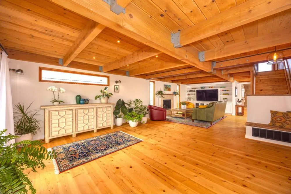 628 Alsace Loraine Avenue Half Moon Bay, CA 94019