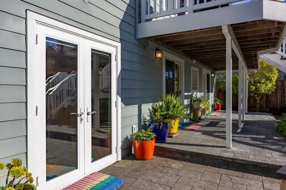 628 Alsace Loraine Avenue Half Moon Bay, CA 94019