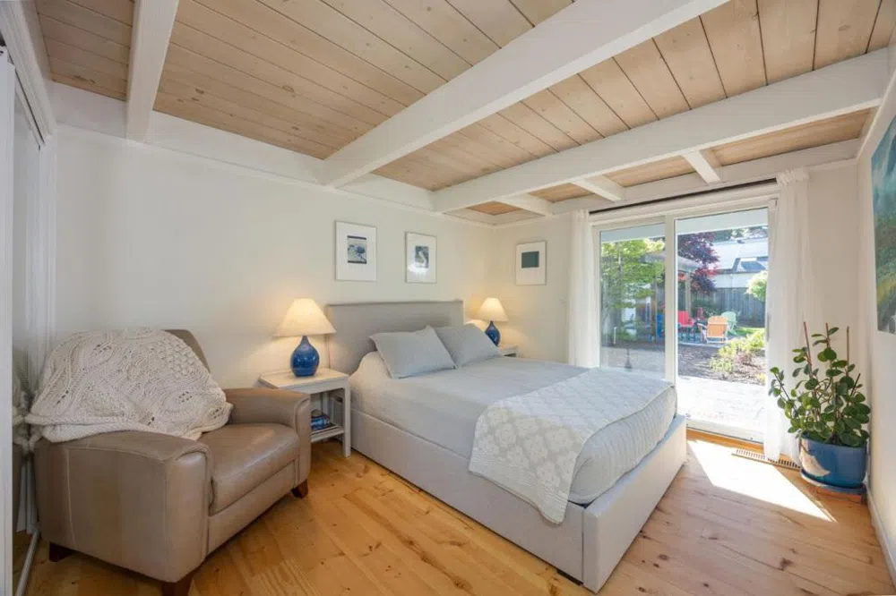 628 Alsace Loraine Avenue Half Moon Bay, CA 94019