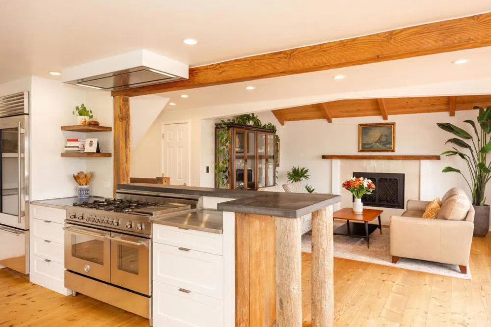 628 Alsace Loraine Avenue Half Moon Bay, CA 94019