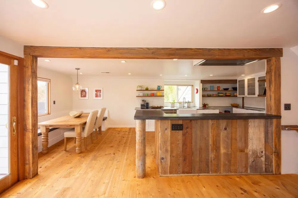 628 Alsace Loraine Avenue Half Moon Bay, CA 94019