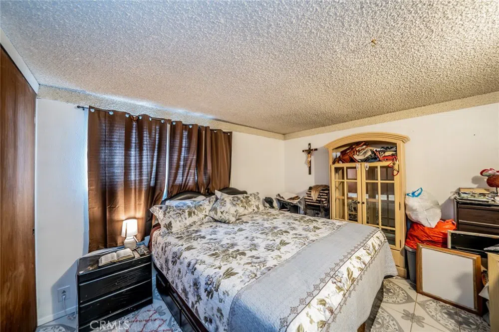 606 S Darney Avenue West Covina, CA 91792