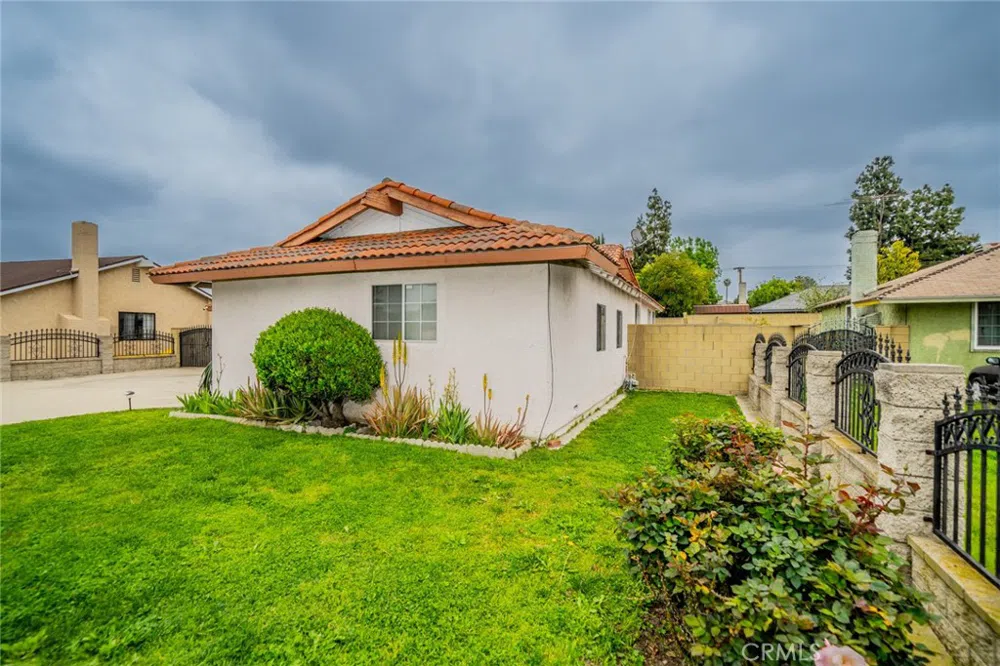 606 S Darney Avenue West Covina, CA 91792
