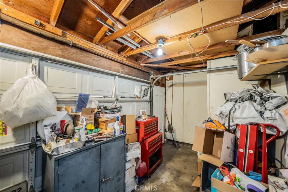 606 S Darney Avenue West Covina, CA 91792