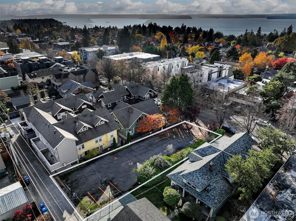 5420 California Avenue SW