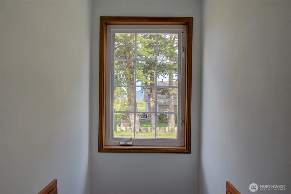 34009 Territory Road Oysterville, WA 98641