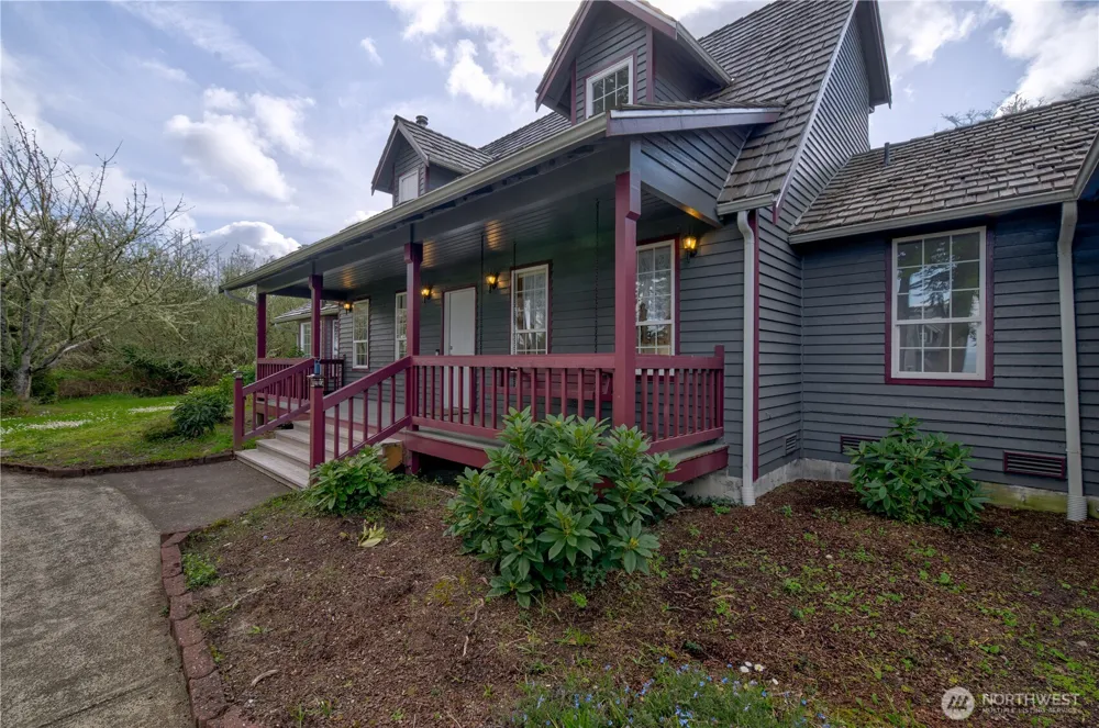 34009 Territory Road Oysterville, WA 98641