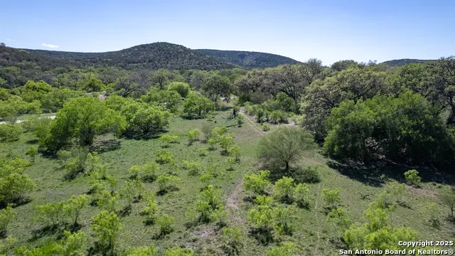 22 Camino del Rancho Concan, TX 78838