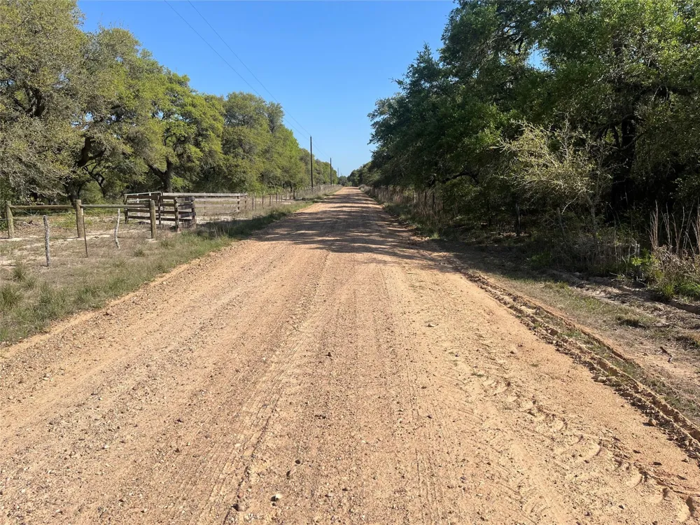 County Road 120 Hallettsville, TX 77964