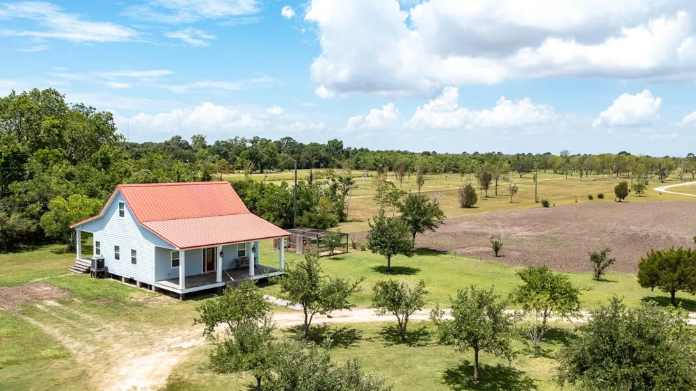 14328 Fm 2354 Road Beach City, TX 77523