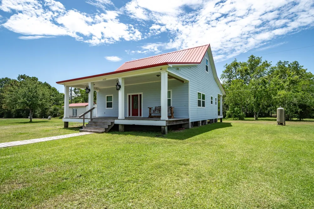 14328 Fm 2354 Road Beach City, TX 77523