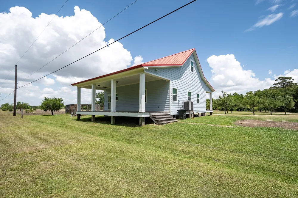 14328 Fm 2354 Road Beach City, TX 77523
