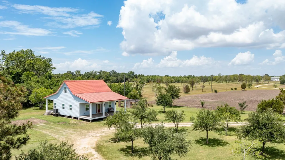 14328 Fm 2354 Road Beach City, TX 77523