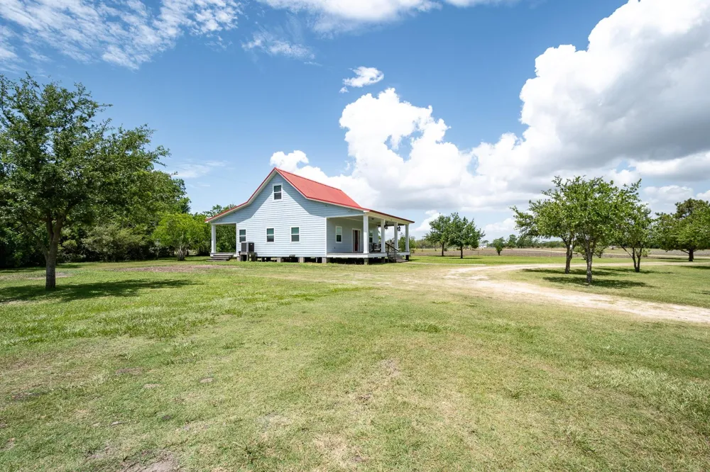14328 Fm 2354 Road Beach City, TX 77523