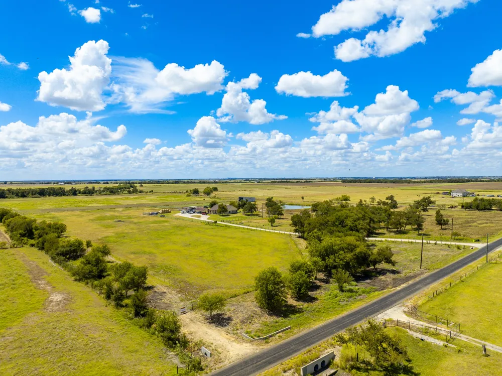 Tract 2 CR 470 Center Coupland, TX 78615